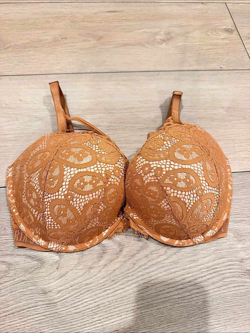 Victoria's Secret Shine Strap Lace Push-Up Bra Brown